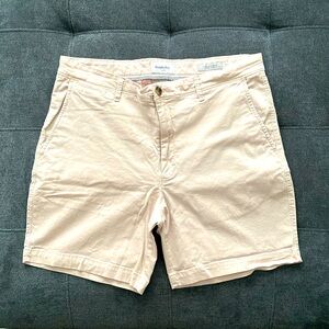 Men’s 7” flat front short